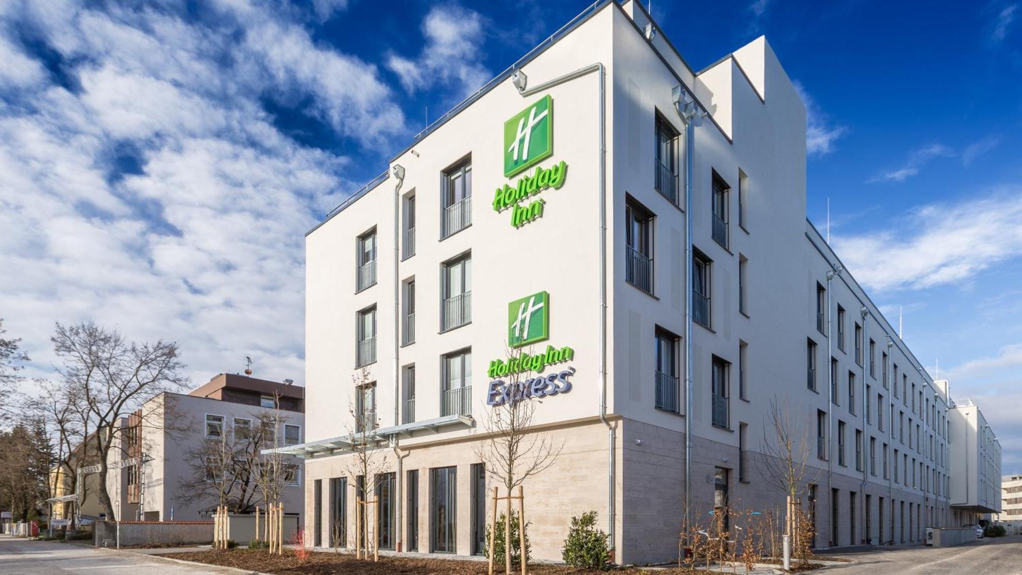 Holiday Inn Munich - City East, An Ihg Hotel Exterior photo